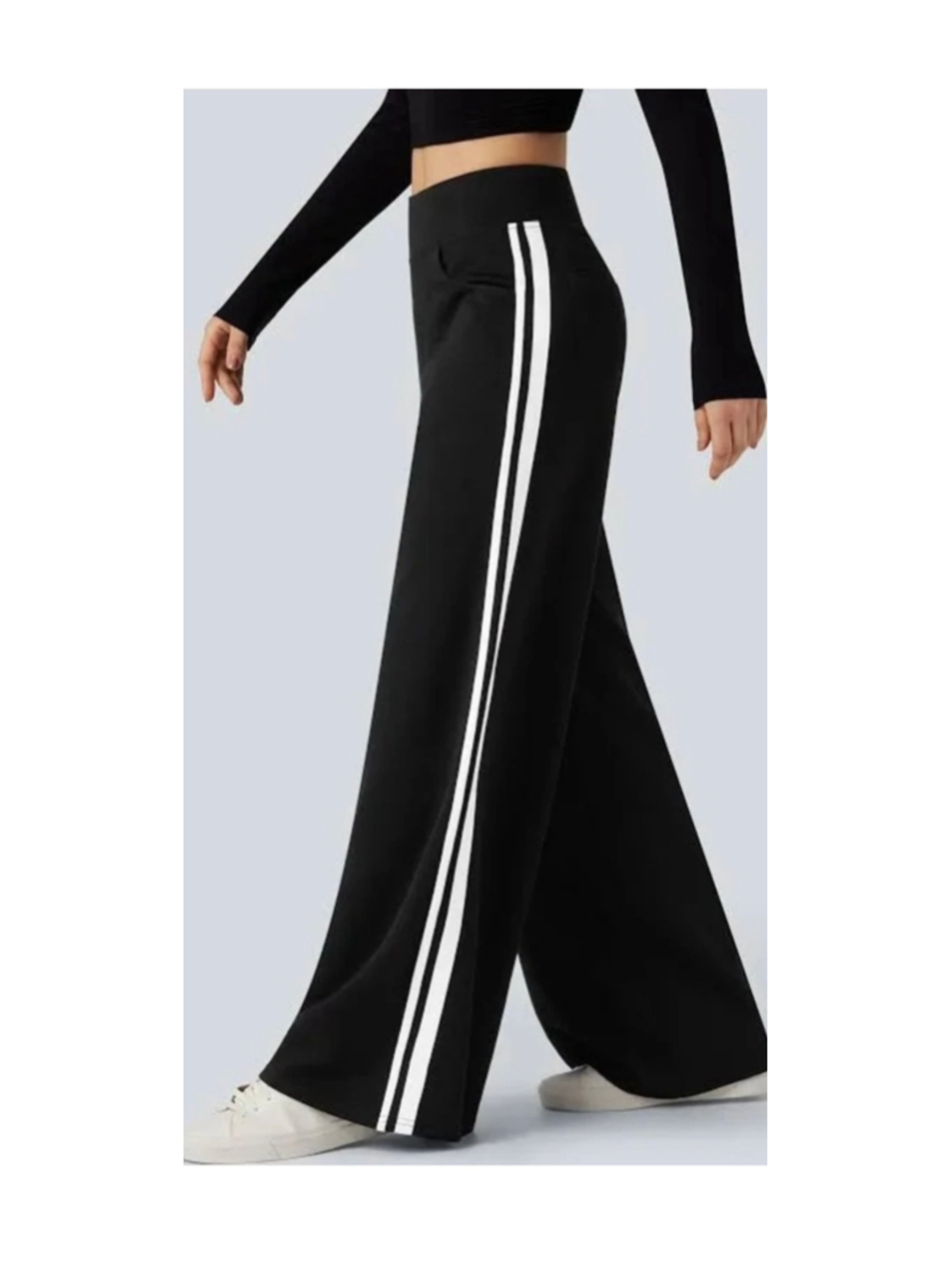 Women's Halara High Waisted Stripe Wide Leg Sweatpants with Pockets Size M NWT
